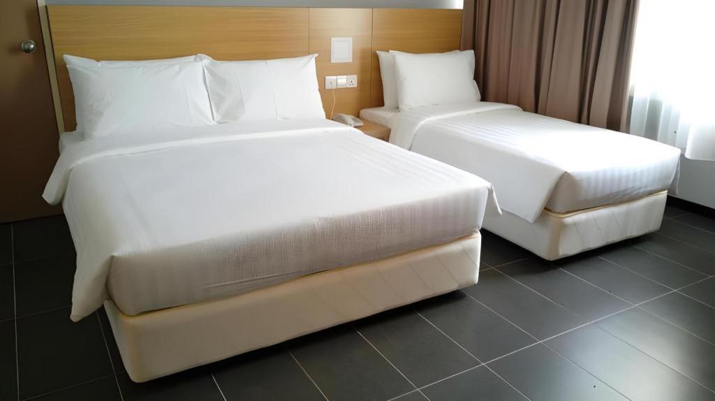 Hotel Seri Perkasa Kg. Ayer Kota Kinabalu Bagian luar foto
