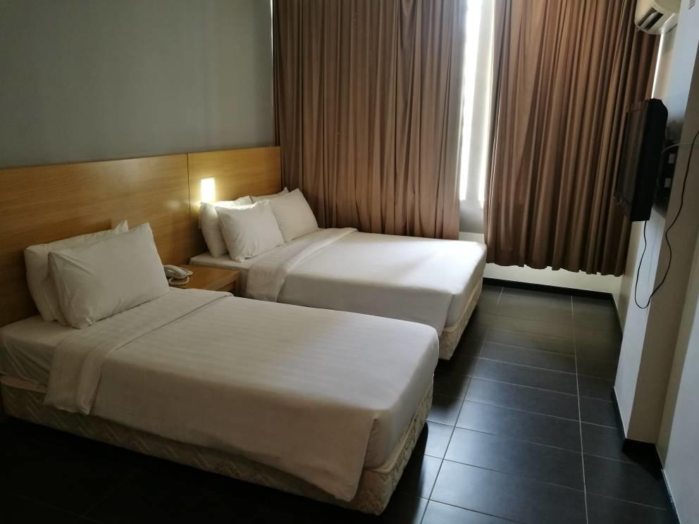 Hotel Seri Perkasa Kg. Ayer Kota Kinabalu Bagian luar foto