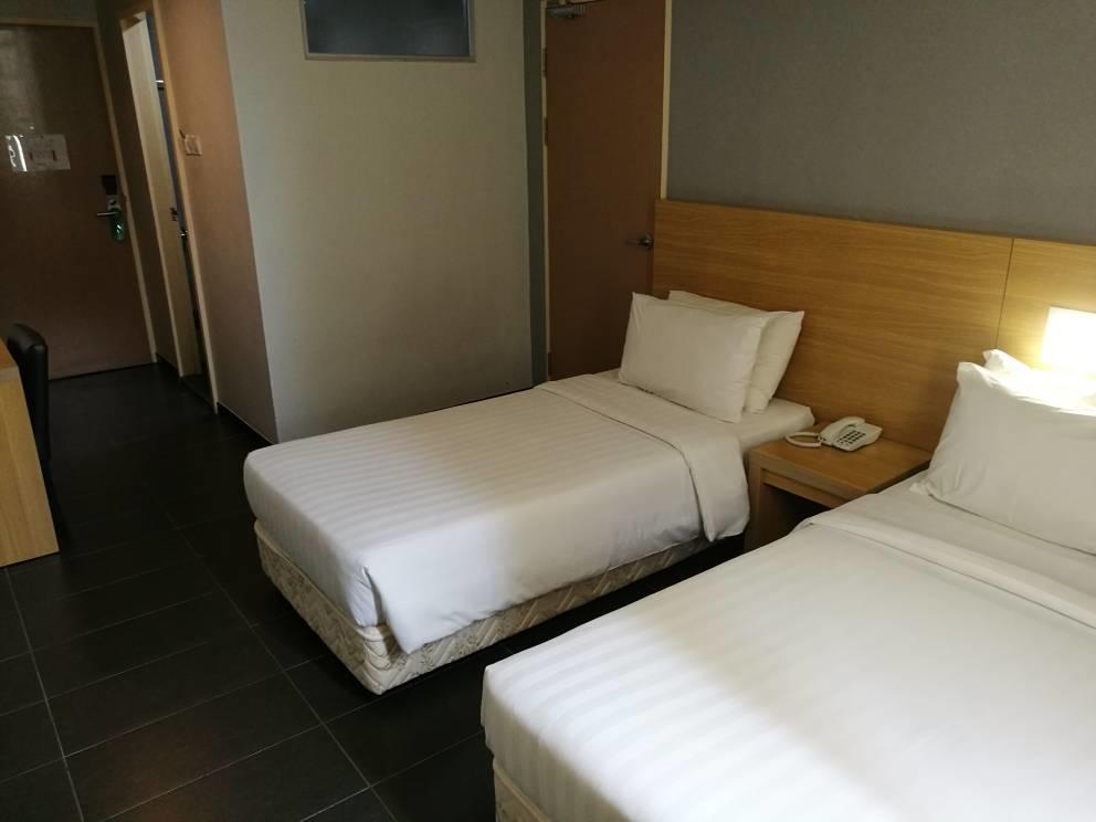 Hotel Seri Perkasa Kg. Ayer Kota Kinabalu Bagian luar foto